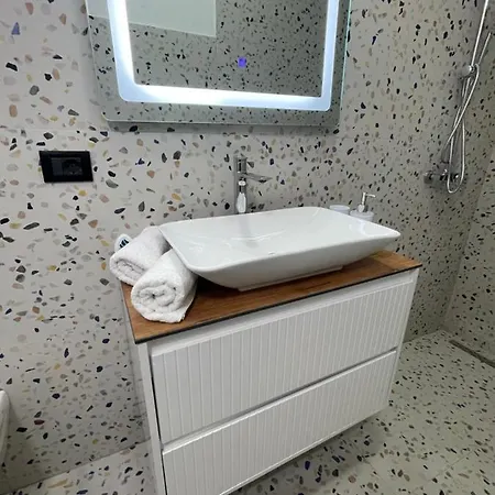 Gold House Lägenhet