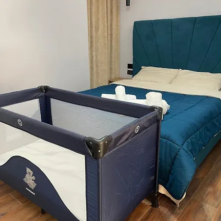 아파트 Gold House Durrës