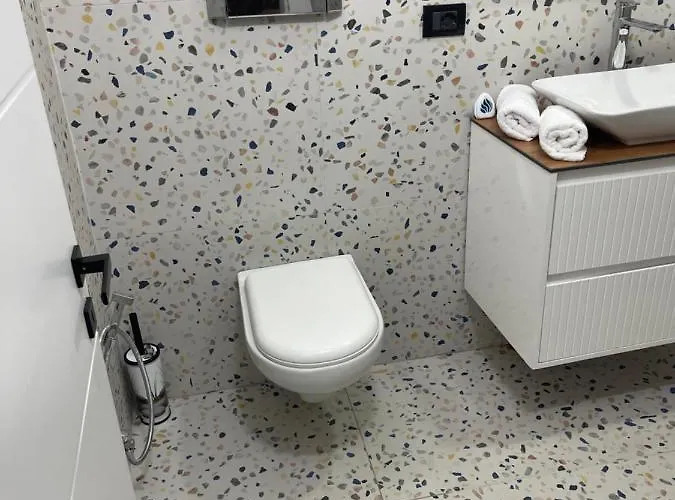 Gold House * Durrës